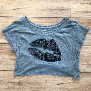 💋 Express sequin gray crop top